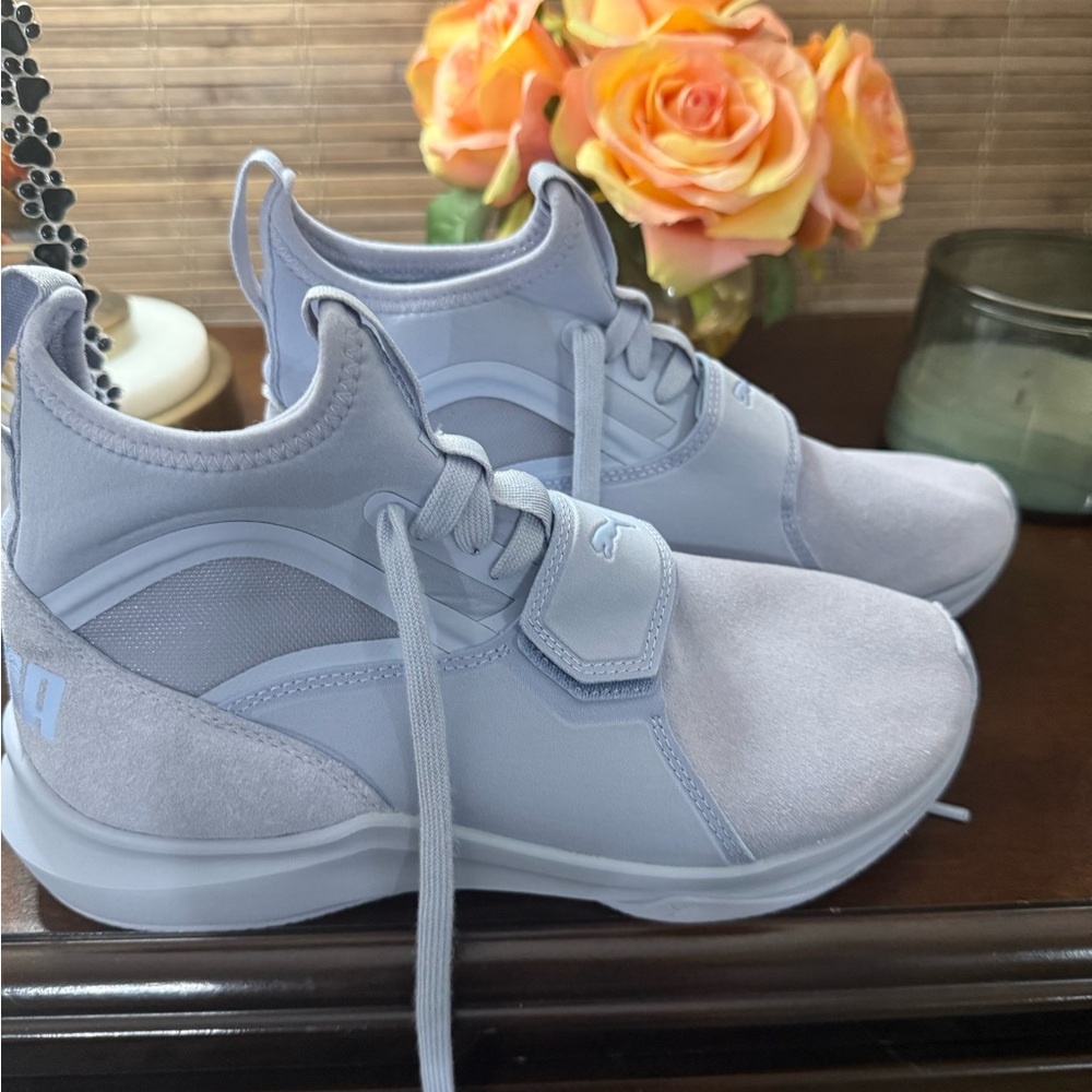 Puma Lavender high top Sneakers
